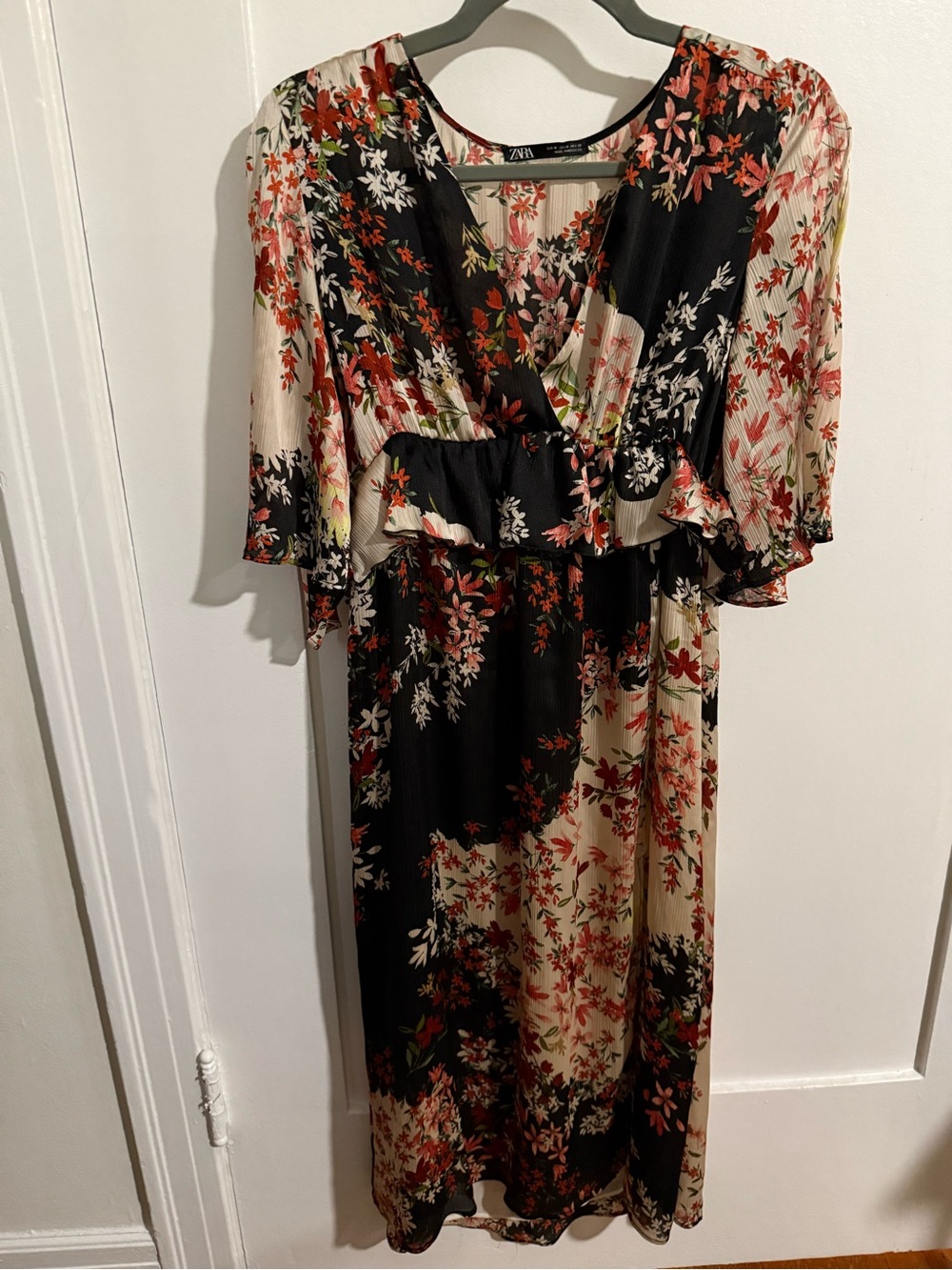 Zara Ruffled Black/Beige Floral Formal Dress